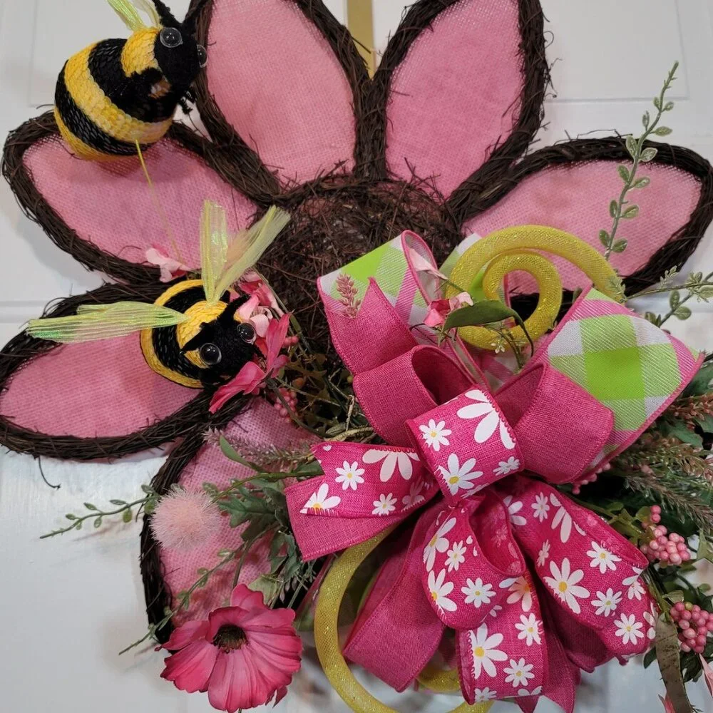 Pink Sunflower with Bees Wreath, Pink Sunflower/Bee‎ Front Door Wreath